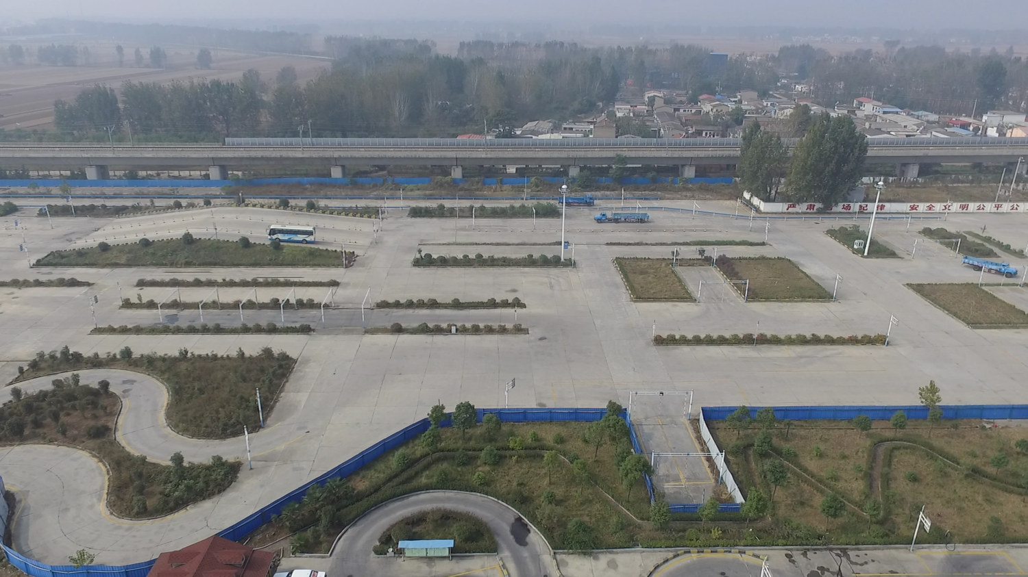 通泰驾校训练场